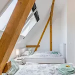 Apartment Ina Meta