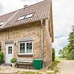 Ina Meta Apartment *